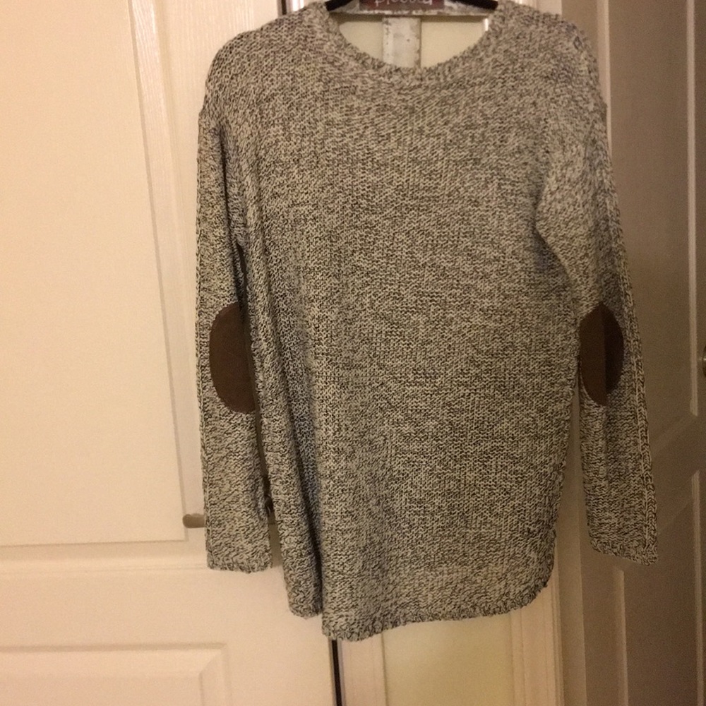 comfy sweater with cute elbow pads! never worn.