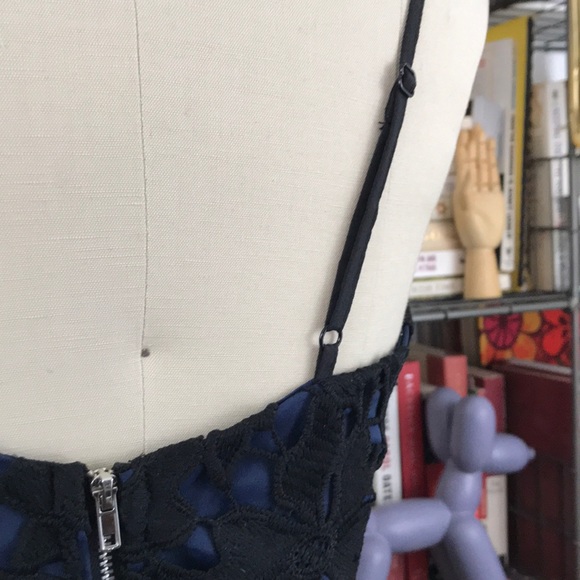 Romeo & Juliet Couture Woven Lace Dress Cockt - Picture 4 of 7