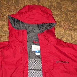 Men’s Columbia Omni-tech waterproof and breathable