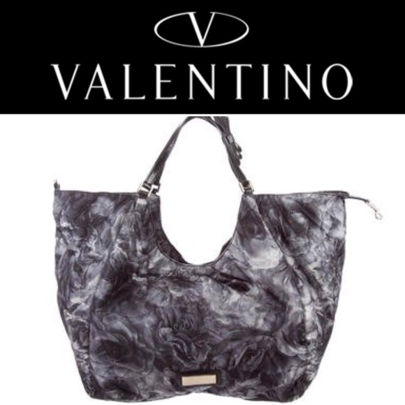Valentino Rose Print Tote - Picture 3 of 9