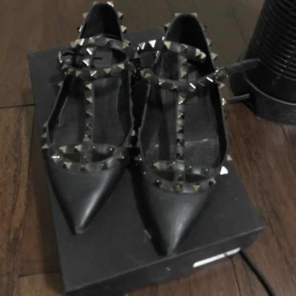VALENTINO GARAVANI Rockstud Cage Flats black size6 - Picture 2 of 8