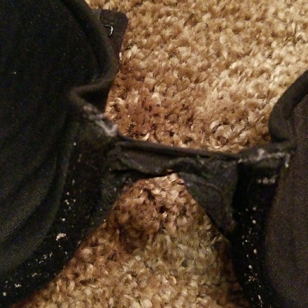 HERE ARE MY PICTURES TO PROVE WHAT I RECIVED....