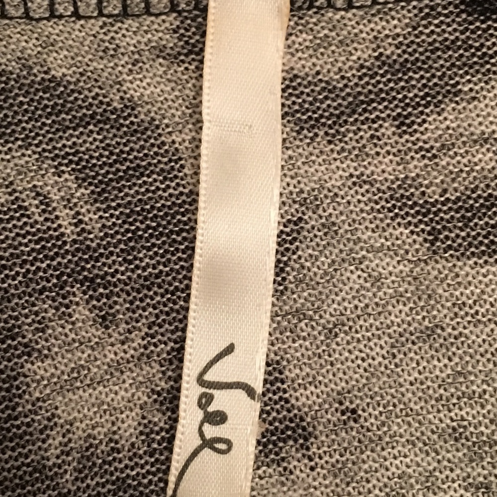 Sweater - Picture 3 of 3
