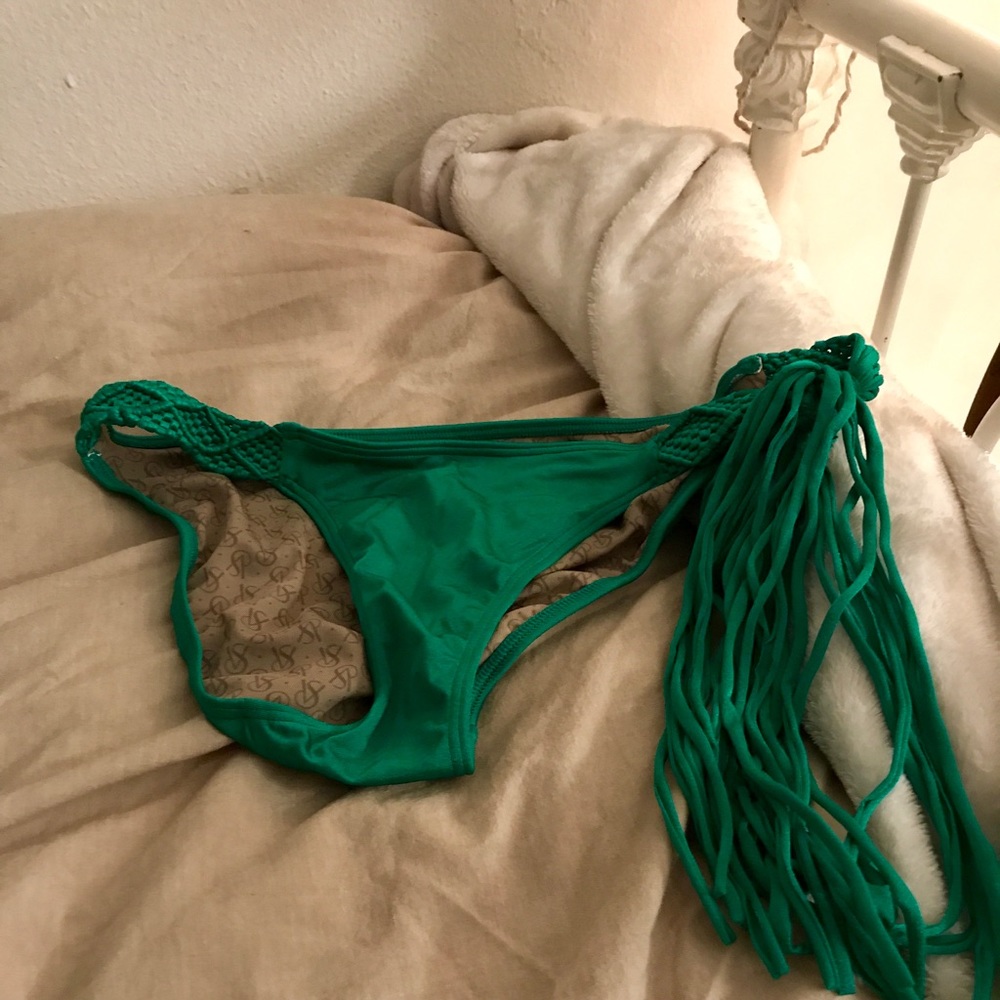 Victoria's Secret swimsuit bottoms s