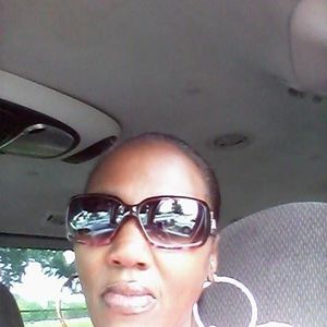 Meet your Posher, Kenyatta