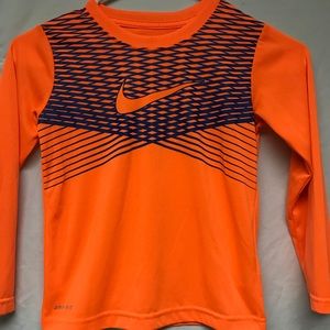 Boys sz 6 Nike neon orange and blue Dri Fit