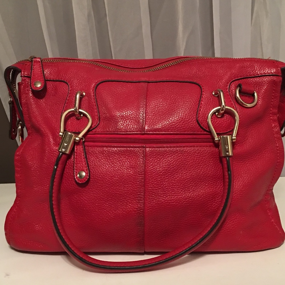 Rowallan Red Pebbled Leather Bag - Picture 3 of 8