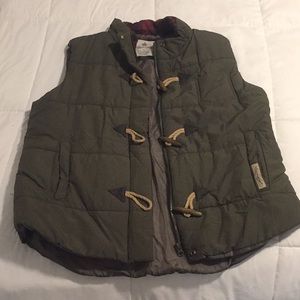 Green puffer vest