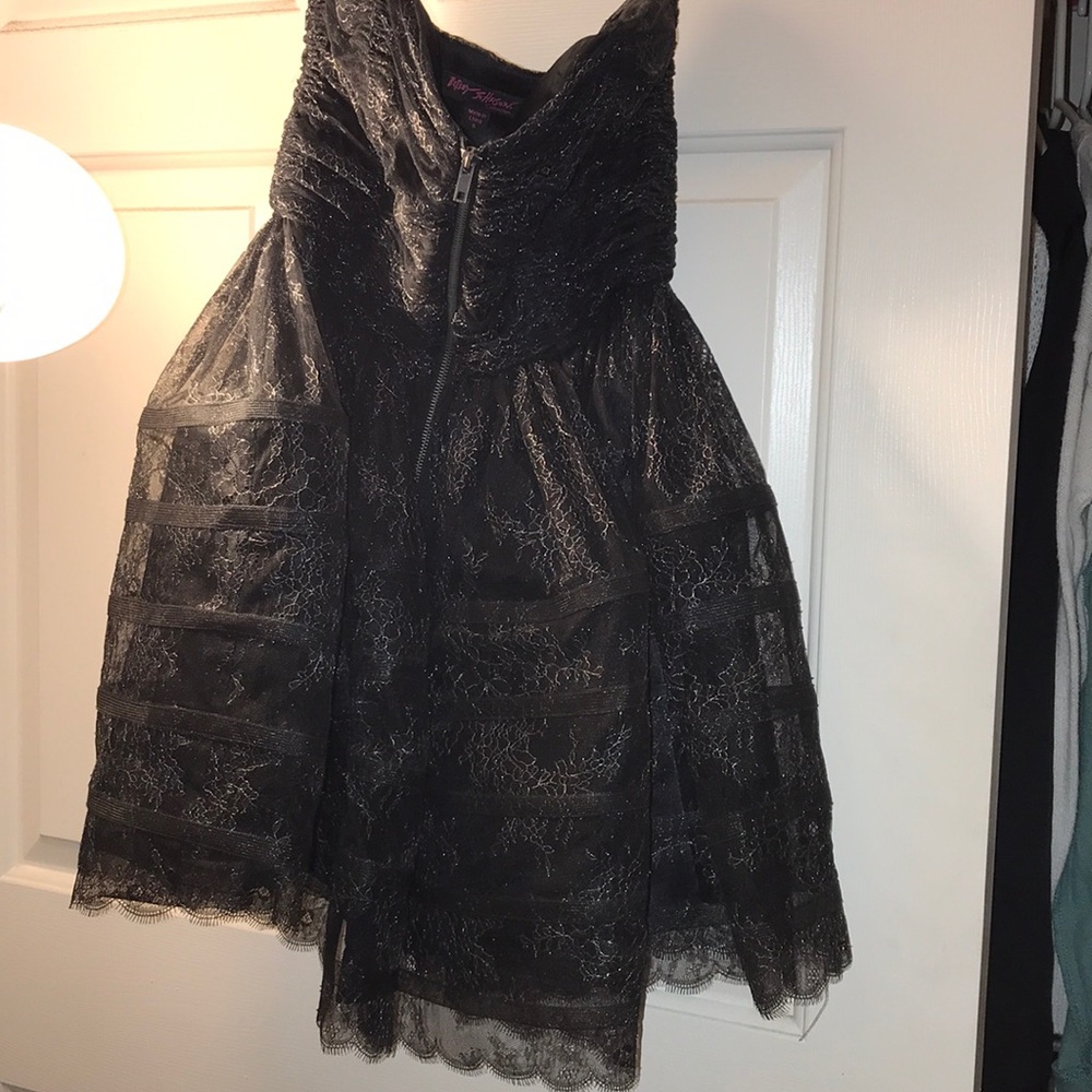 BETSEY JOHNSON FORMAL DRESS