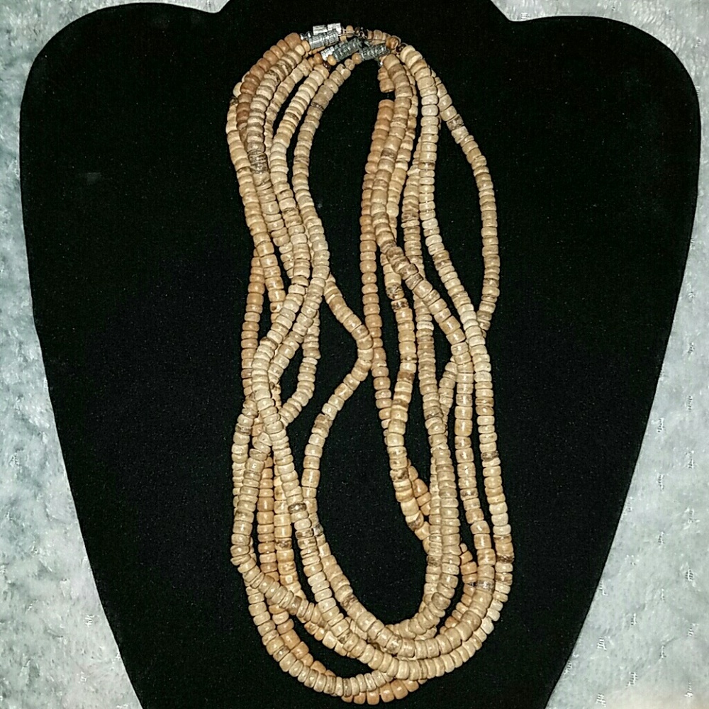 🌺2 for the price of 1🌺Coconut necklace strands