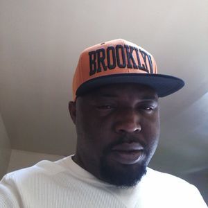 Meet your Posher, Larry