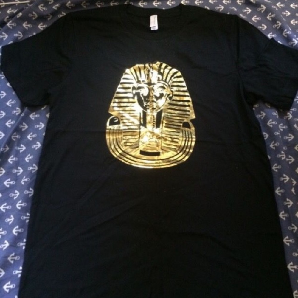 Pharaoh gold shiny shirt
