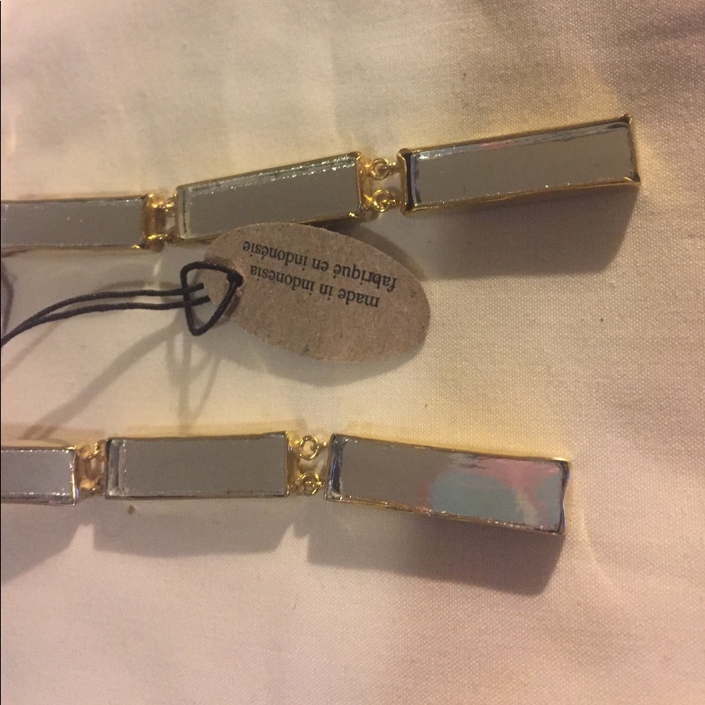 Anthroplogie earrings by Lena Bernard - Picture 2 of 2