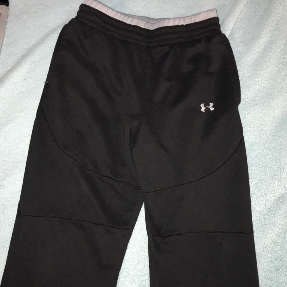 Under Armour black sweatpants