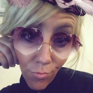 Meet your Posher, Andrea