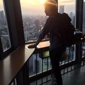 Meet your Posher, Adrian