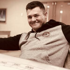 Meet your Posher, Christopher