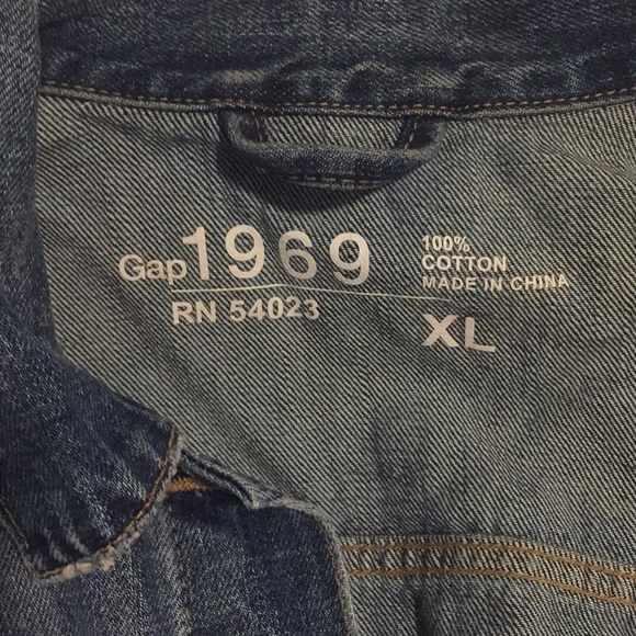 Denim jacket - Picture 3 of 3