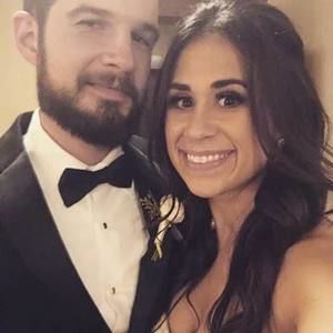 Meet your Posher, Cara