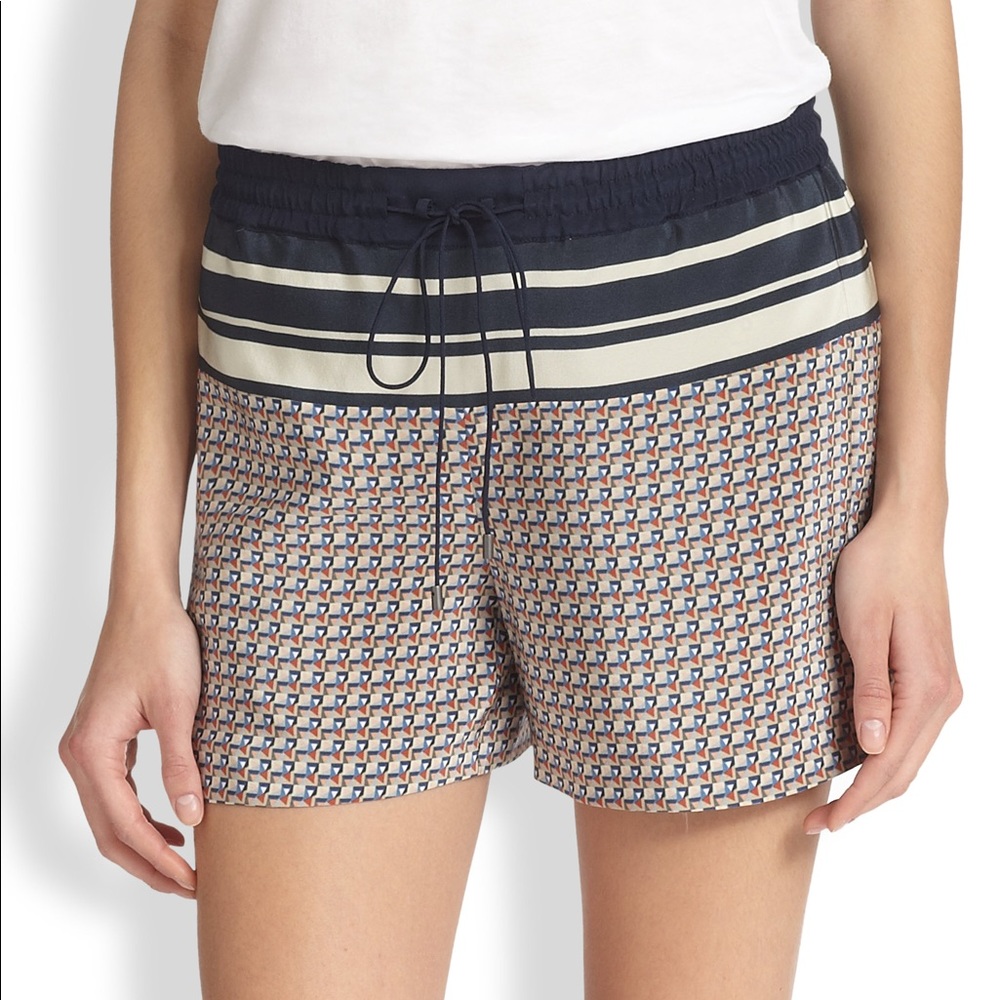 Vince Border Silk Pattern Shorts Sz XS NEW w/ TAGS