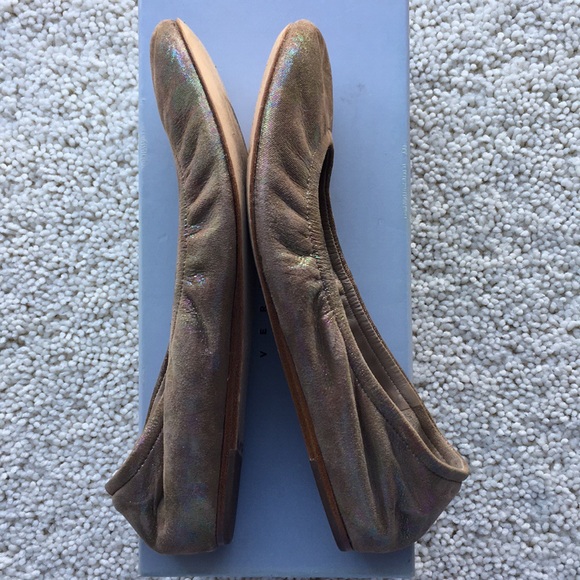 Vera Wang Lavender Ballet Flats. Size 7 1/2 - Picture 4 of 7