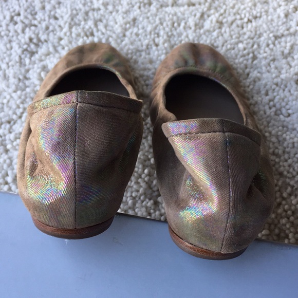 Vera Wang Lavender Ballet Flats. Size 7 1/2 - Picture 6 of 7