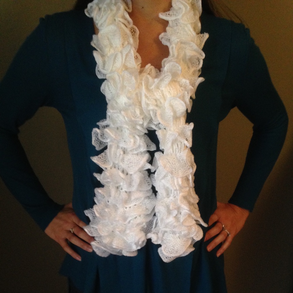 Brand new hand knit scarf