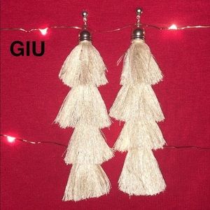 Tassel 4 level Nude Earrings