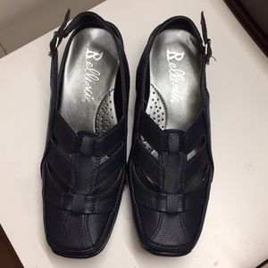 Bellini Navy Wynn Slingback Sandals