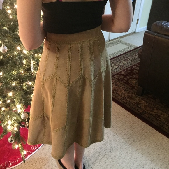 VTG 60's 70's Tan Suede Leather Midi Boho Skirt - Picture 5 of 11