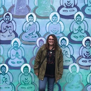 Meet your Posher, Julia