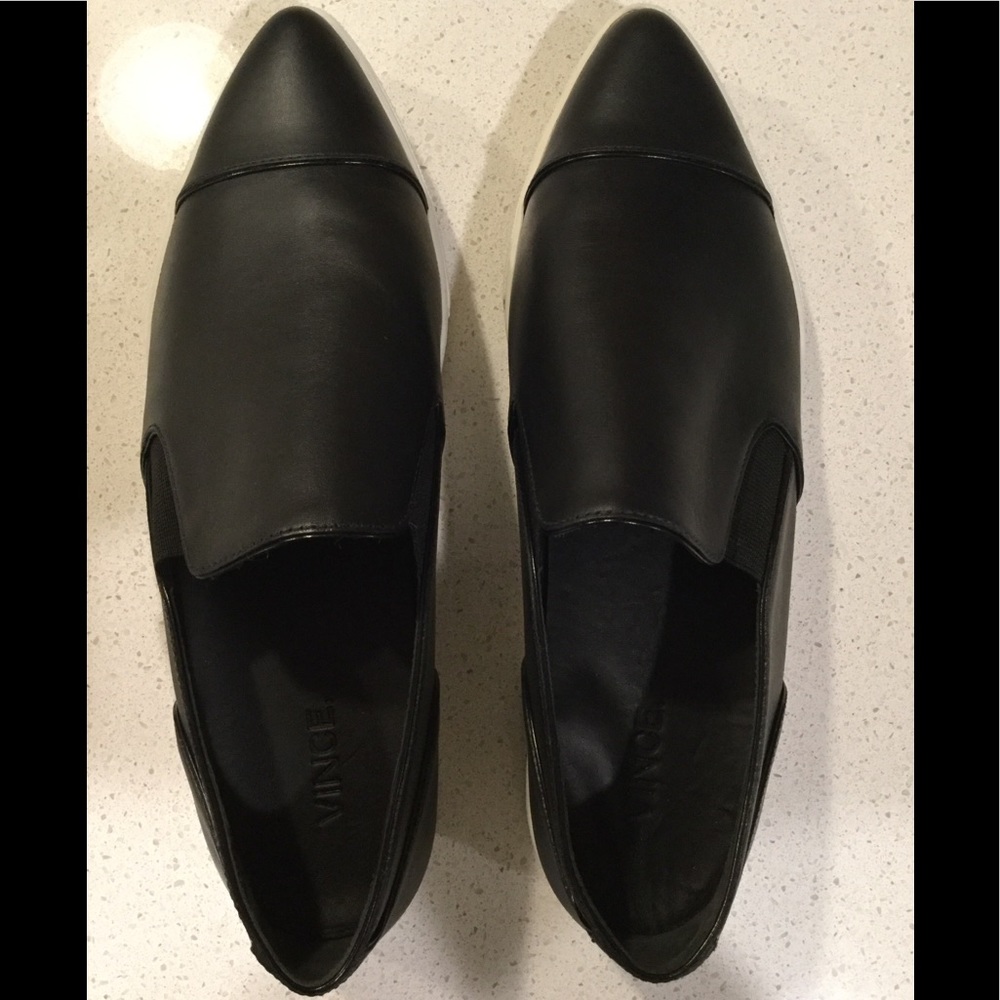 NWOB VINCE ‘PAEYRE’ BLACK SLIP ON SNEAKERS SZ 8.5 - Picture 2 of 6