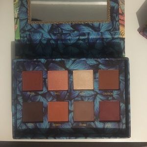 Okalan Eyeshadow Palettes