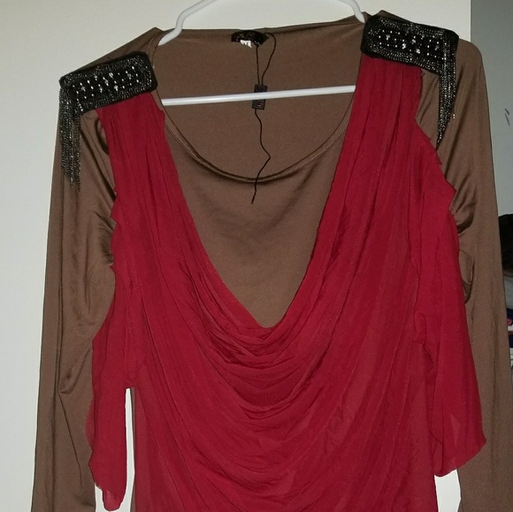 Top - Picture 3 of 3