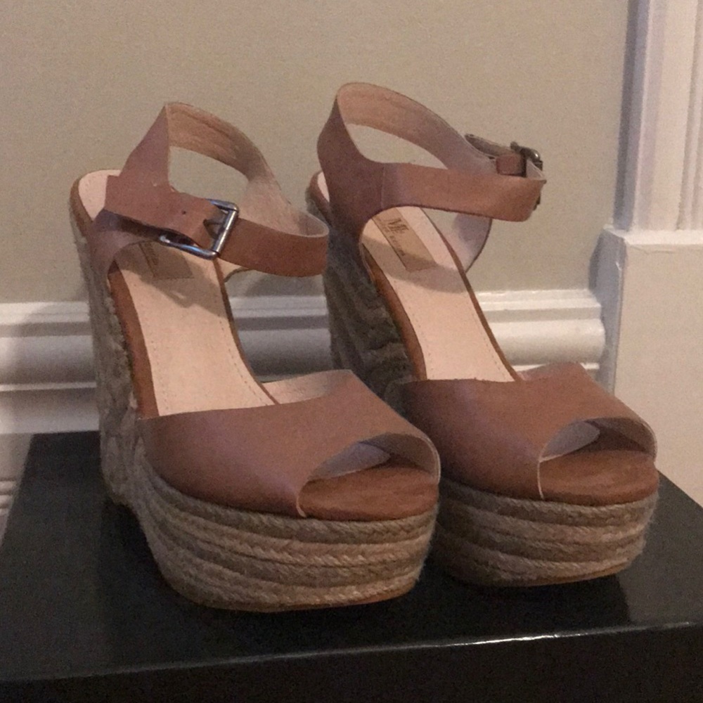 MIA Limited Edition Gianna Wedge Sandals, Size 7.5