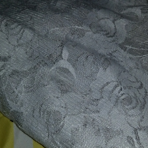 Stole - Picture 2 of 3