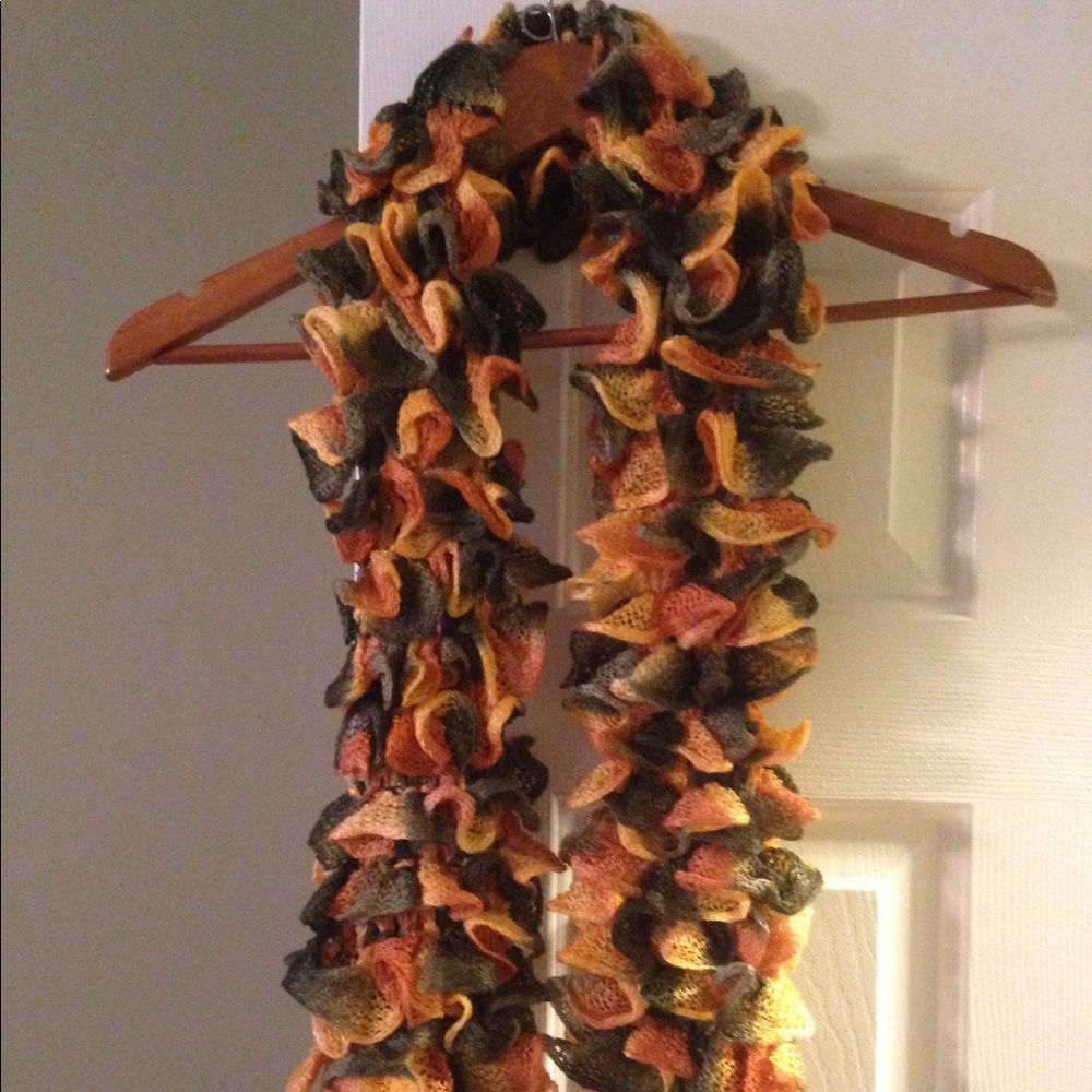 Brand new hand knit scarf