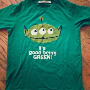 Uniqlo Green Alien (Toy Story) t-shirt, kids 7-8