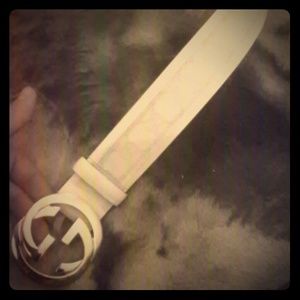 100% Authentic gucci belt