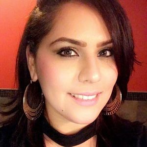 Meet your Posher, Rosa