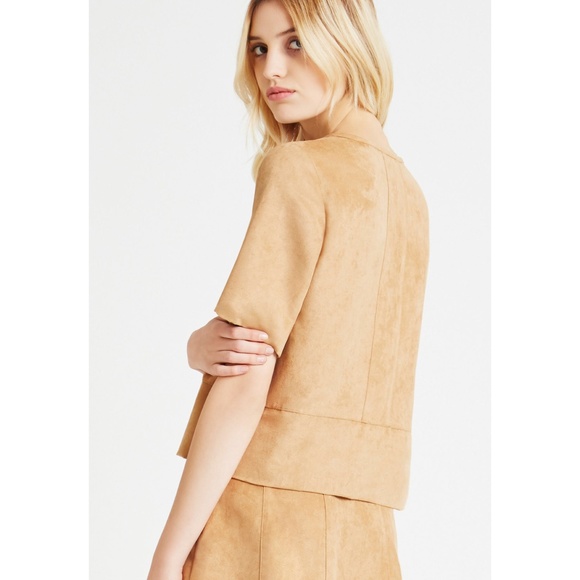 BCBGeneration Faux Suede Boxy Top in Warn Cognac - Picture 5 of 8