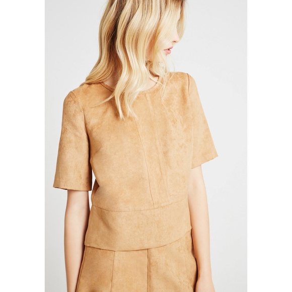 BCBGeneration Faux Suede Boxy Top in Warn Cognac - Picture 6 of 8