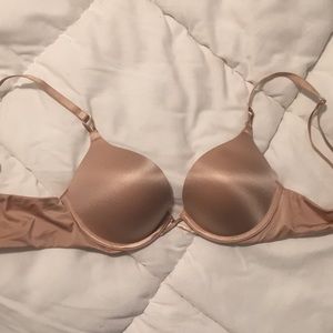 NWOT Victoria's Secret Bombshell Bra