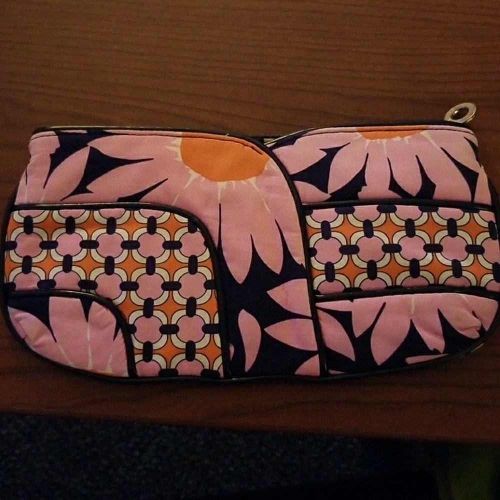 Vera Bradley Clutch