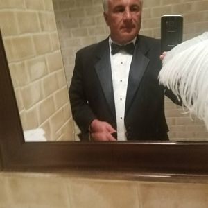 Meet your Posher, Tony