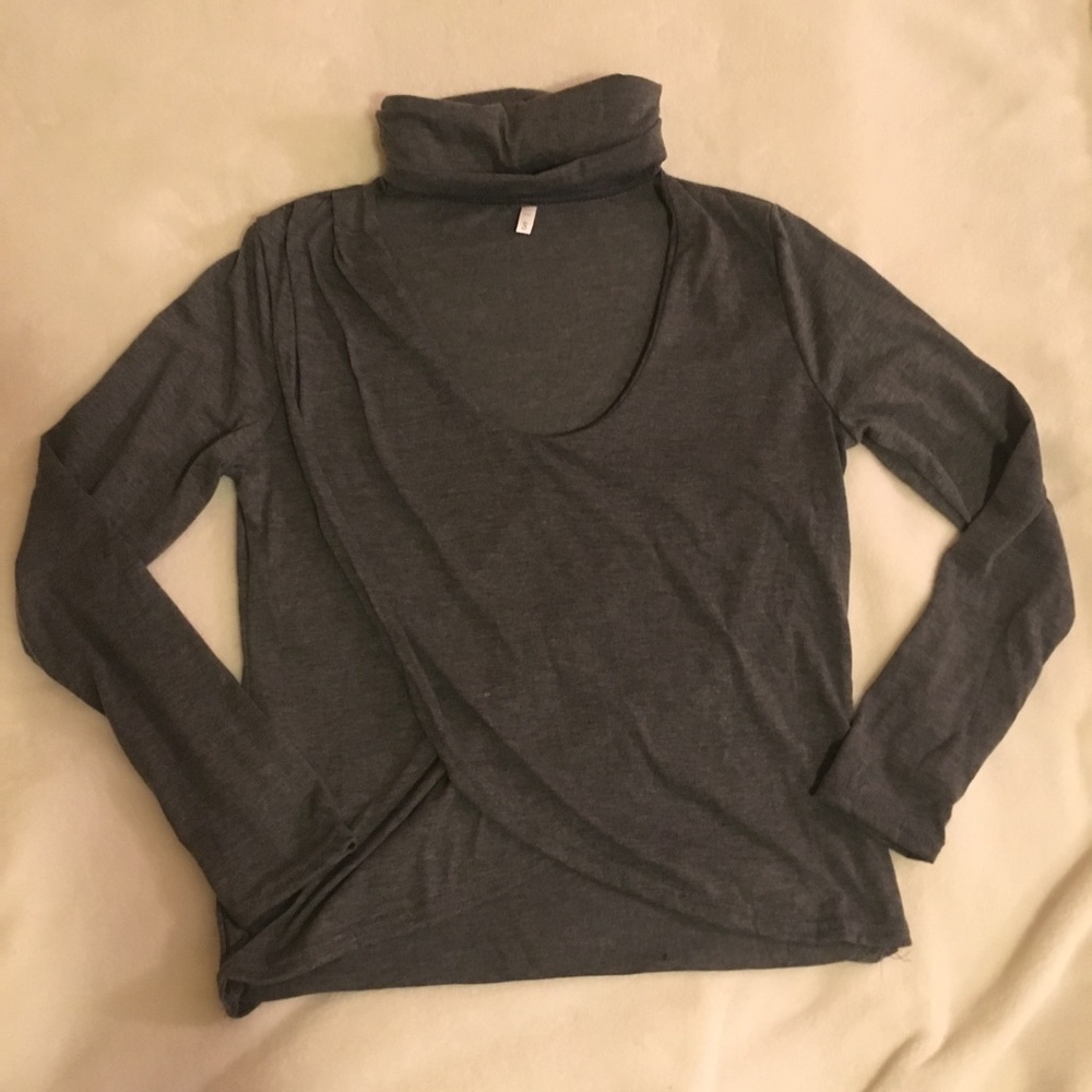 Long Sleeve Trendy Tunic (Send me an offer!)