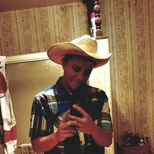 Meet your Posher, Hunter