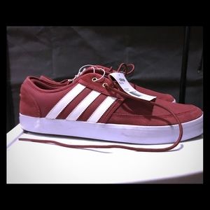 Never used Burgundy Adidas New