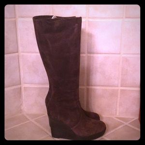 NWOT Bakers wedge brown suede boots in size 8.5.