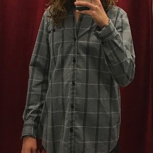 O’Neil Long Sleeve Button Down Beautiful Shirt